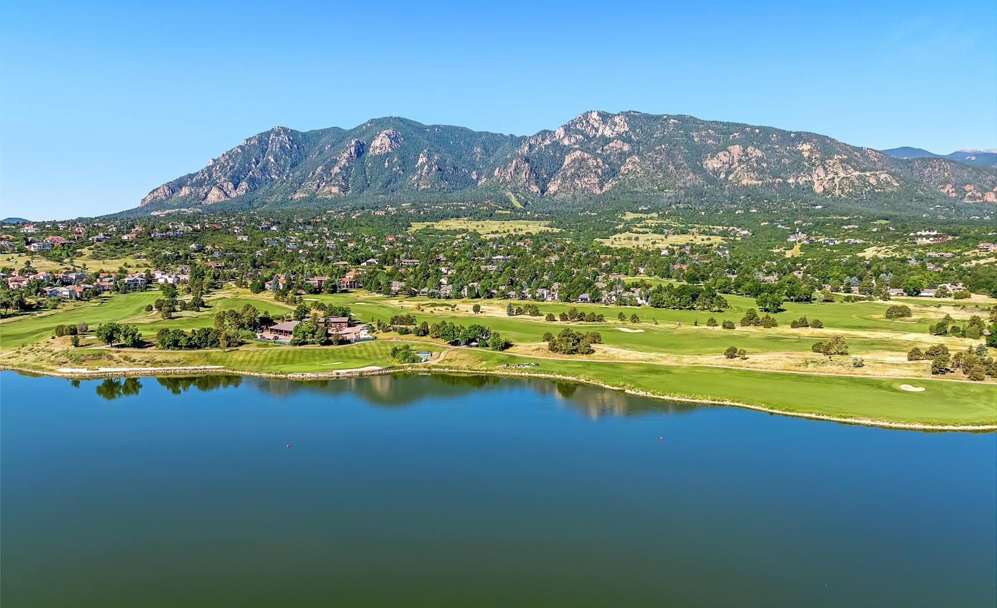 Cheyenne Mountain Resort, A Destination By Hyatt Hotels Колорадо Спрингс Екстериор снимка