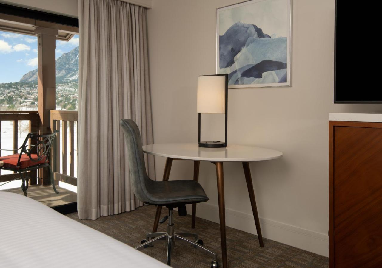 Cheyenne Mountain Resort, A Destination By Hyatt Hotels Колорадо Спрингс Екстериор снимка